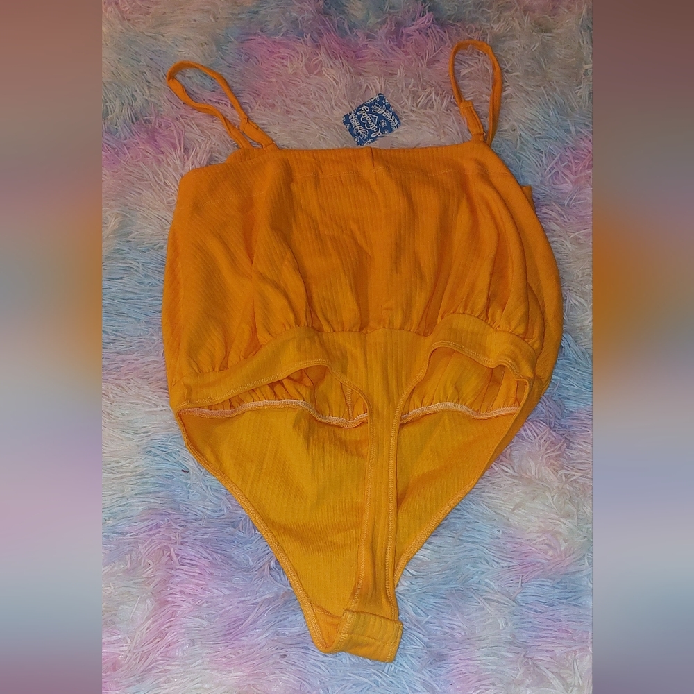 HP💖🎉 Free People Tangerine Marissa Ribbed Bodysuit in Tangerine 🍊 Size Medium - Picture 7 of 9